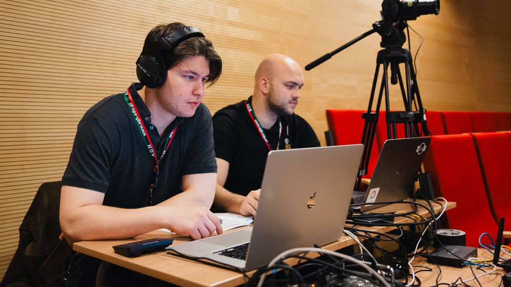 Streaming wideo live z konferencji i eventów
